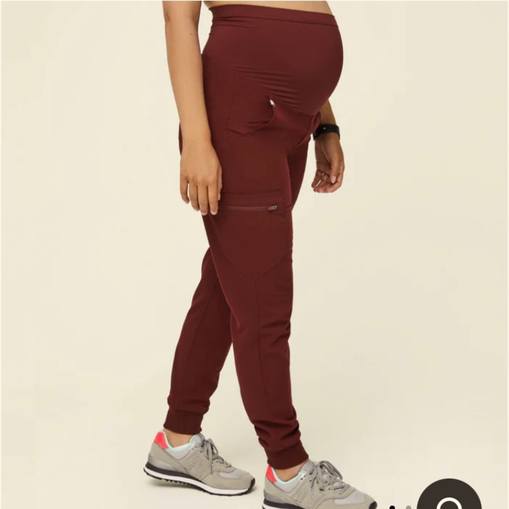 Figs maternity Zamora joggers